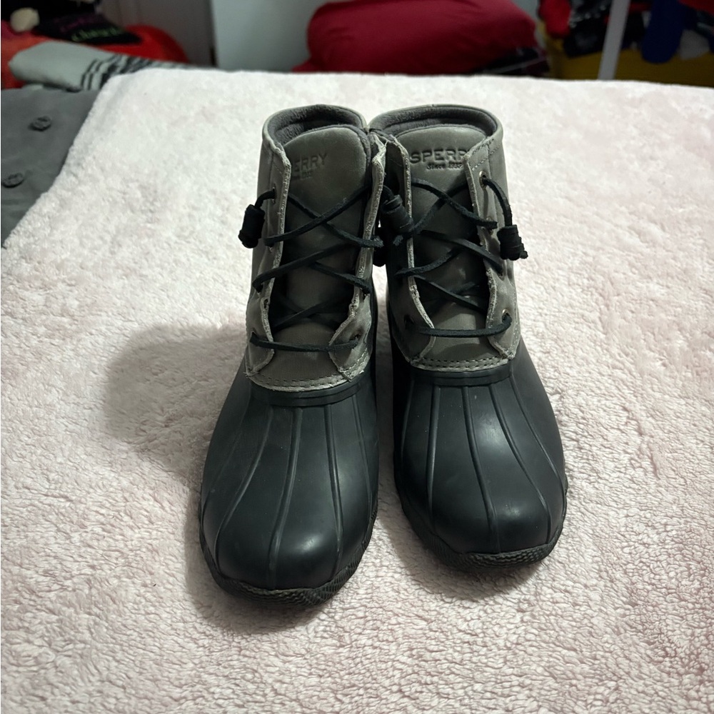 Sperry Women's Black and Gray Boots